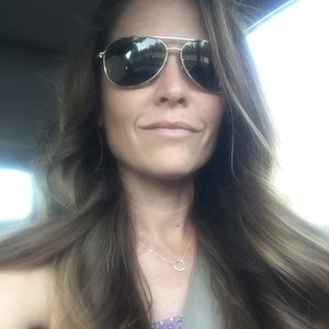 Meet your Posher, Jenny