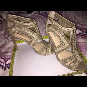 Heels size 10