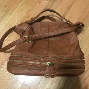 Urban expressions large crossbody bag