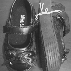 Michael Kors Toddler Ballet Shoe size 5