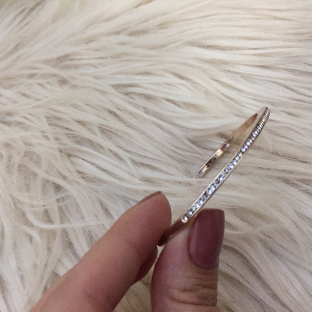 Rose Gold Rhinestone cuff - Picture 2 of 6