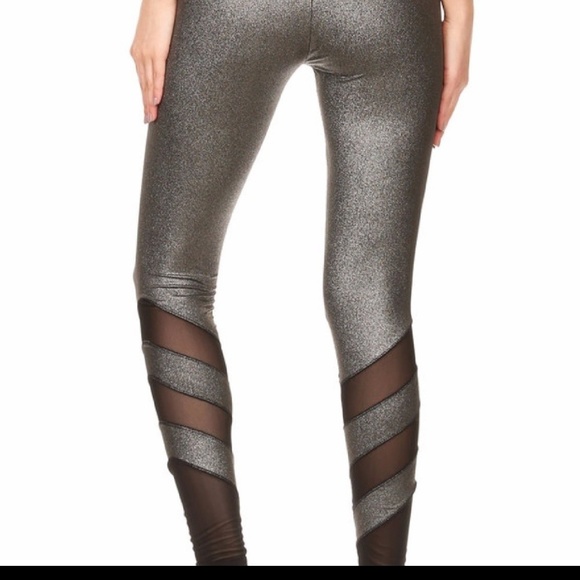 Active wear metallic leggings - Picture 4 of 5