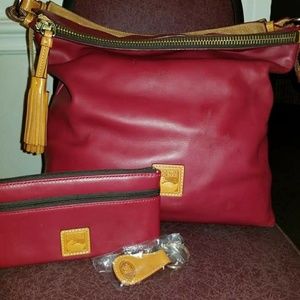 REDUCED! Dooney Smooth Leather Hobo/Accessories