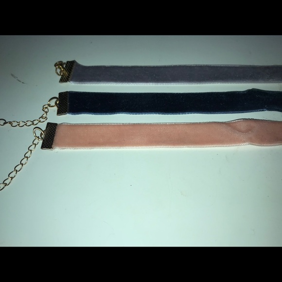 3 Velvet Chokers - Picture 2 of 3