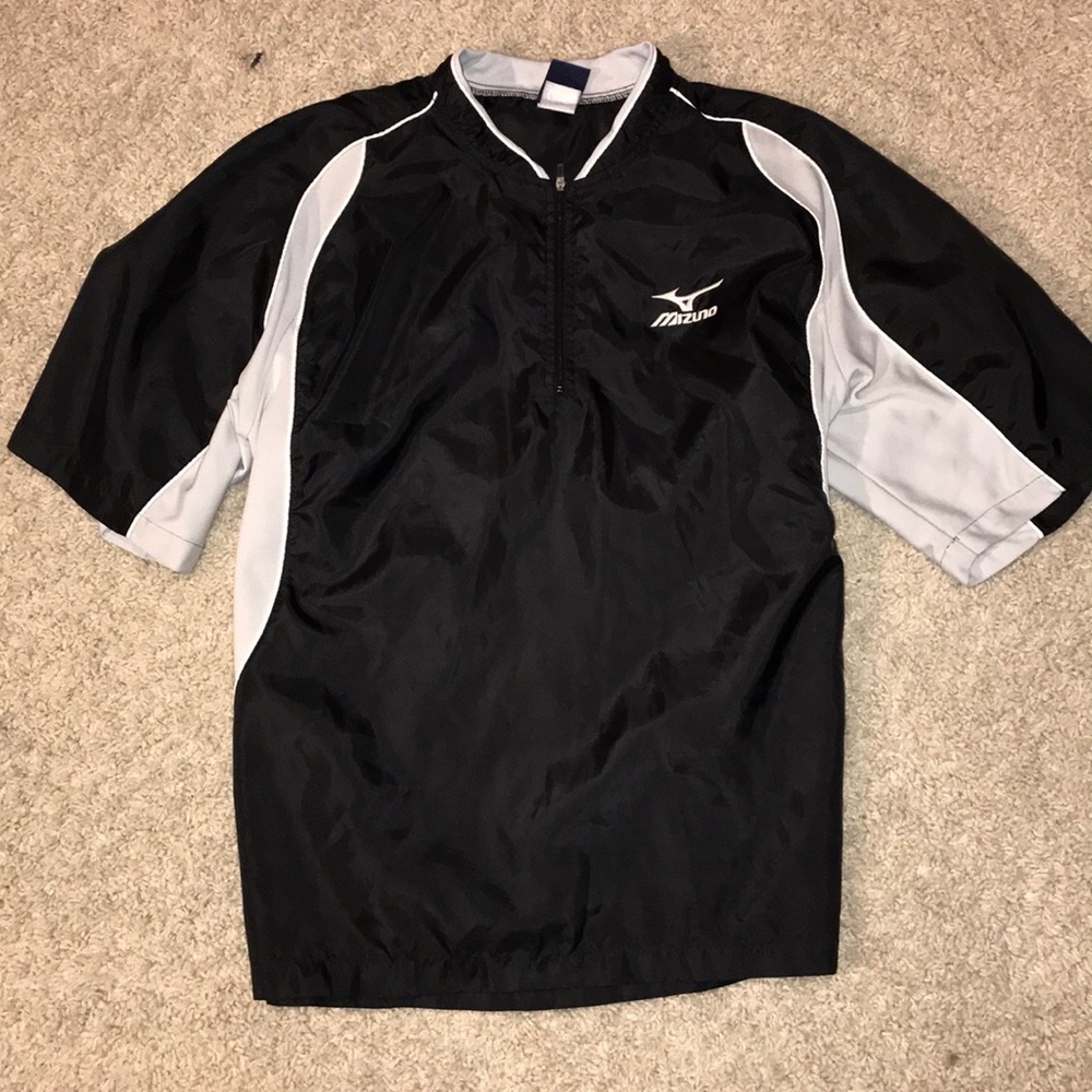 2 Mizuno and 1 Easton baseball warm-up