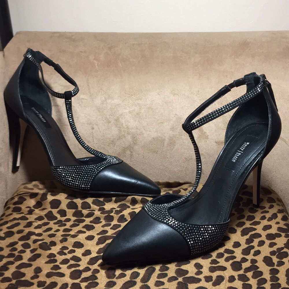 New sexy black T-Stapped 4" studded heels size 10