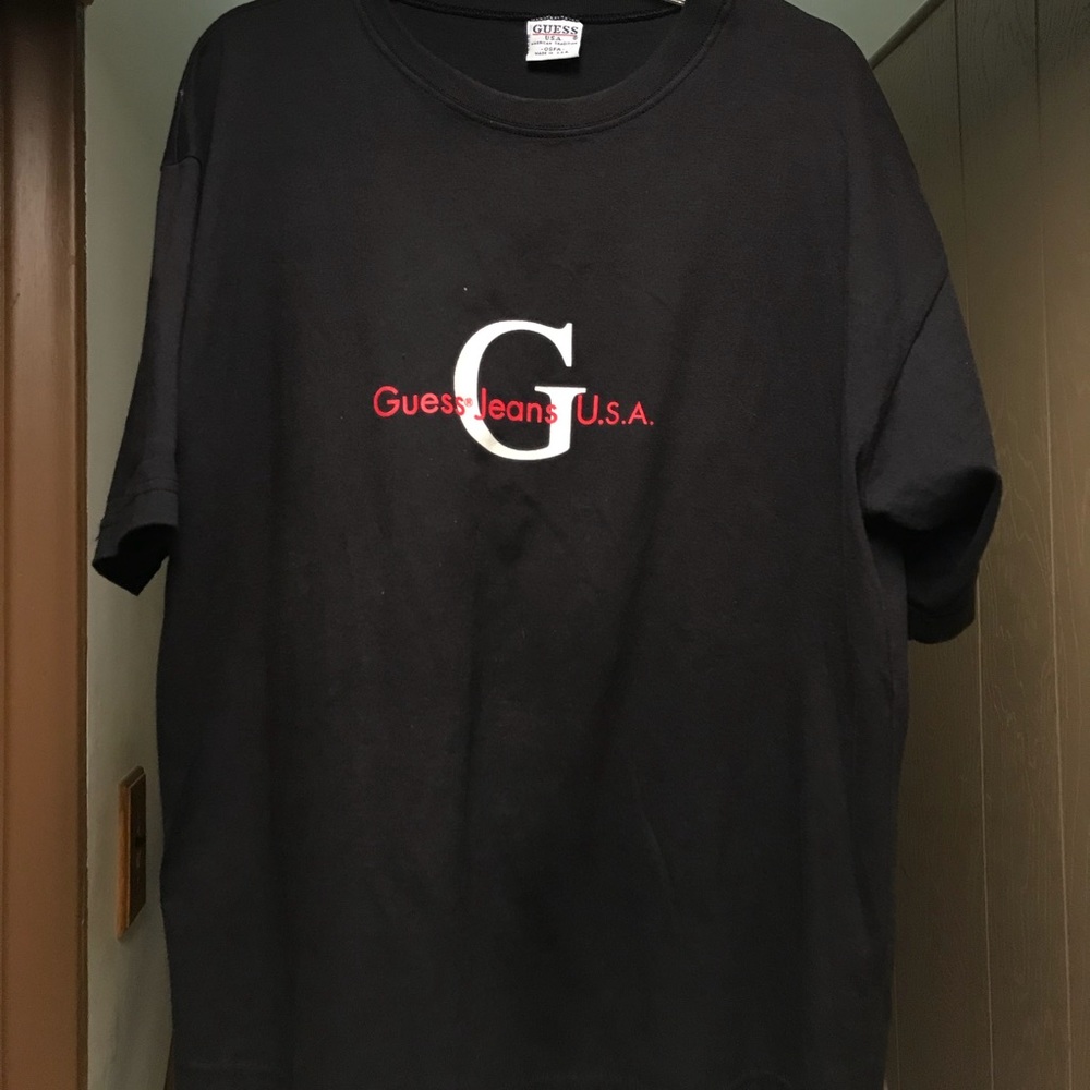 Vintage guess jeans use logo t shirt black
