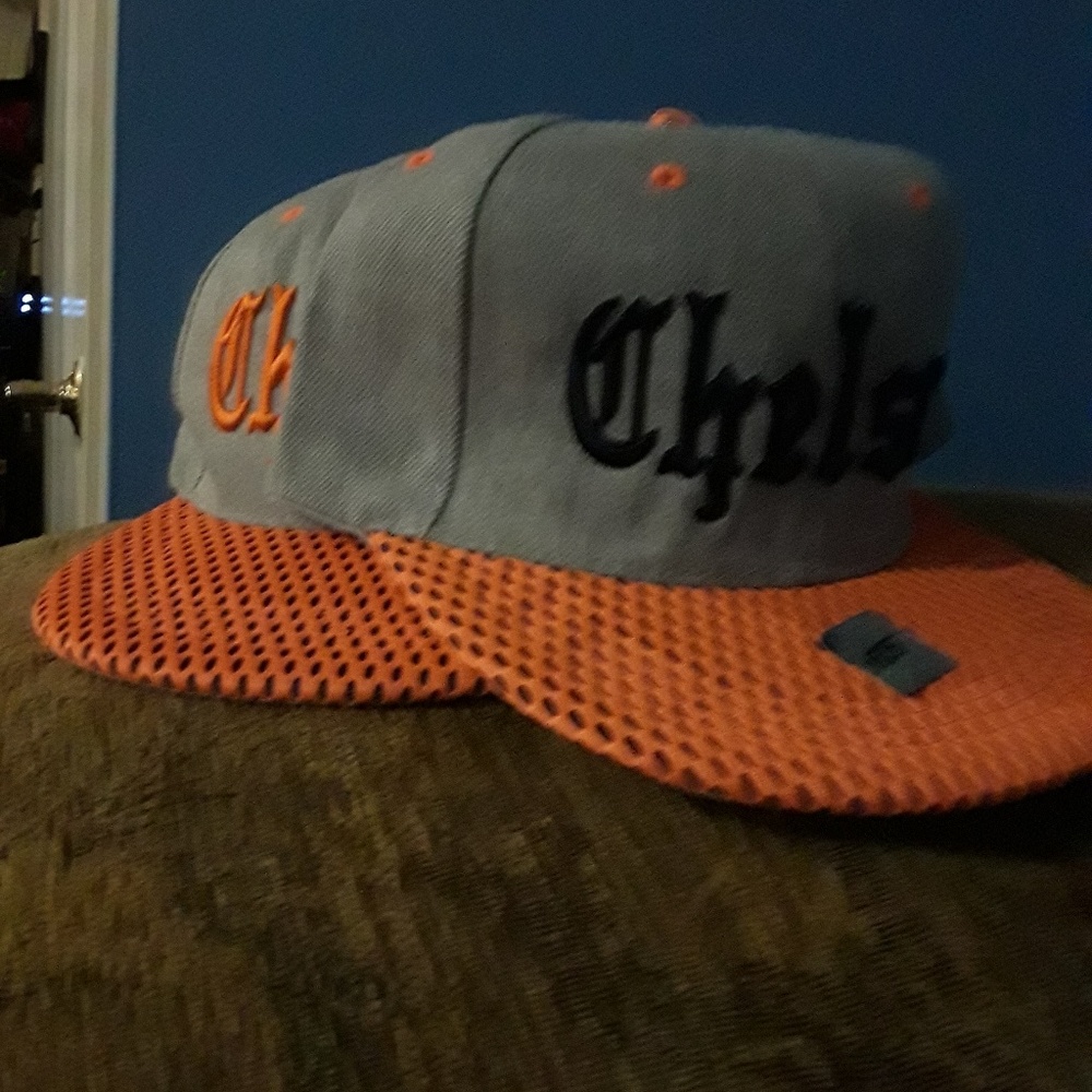 Chelsea Snapbacks - Picture 2 of 2
