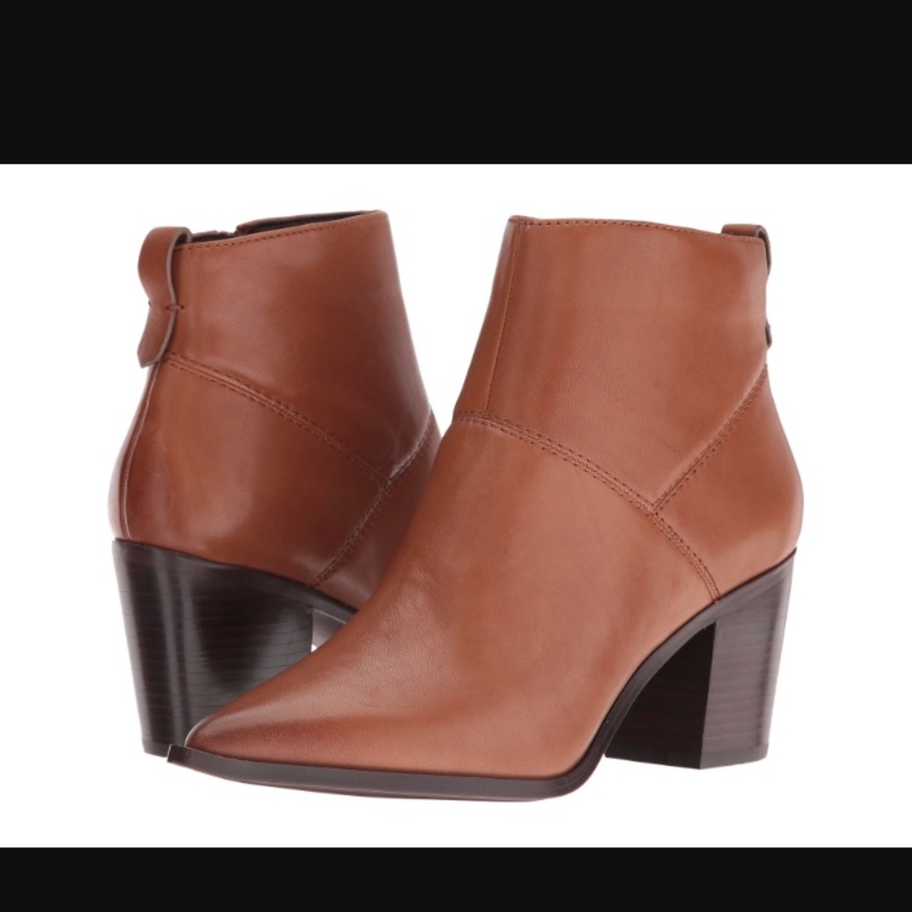 New Aldo brown leather booties size 7