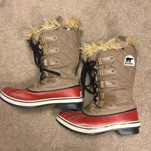 Sorel waterproof boots