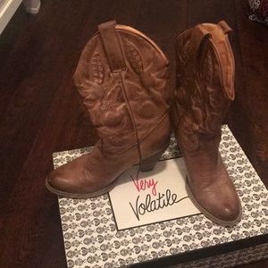 Very Volatile Cowgirl boots