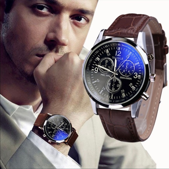 Men’s Faux Leather Blue Ray Glass Quartz Watch - Picture 4 of 4