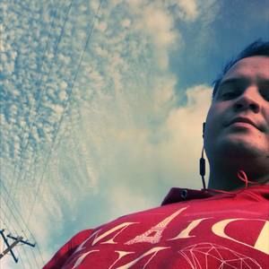 Meet your Posher, Luis