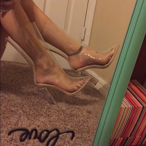 SOLD 🎉 robbin clear perspex bootie heels - Picture 3 of 7