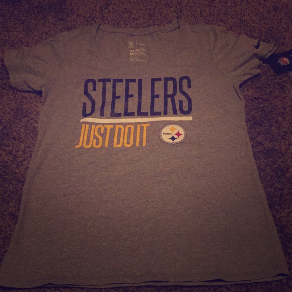 Women's Nike Tee Steelers Shirt