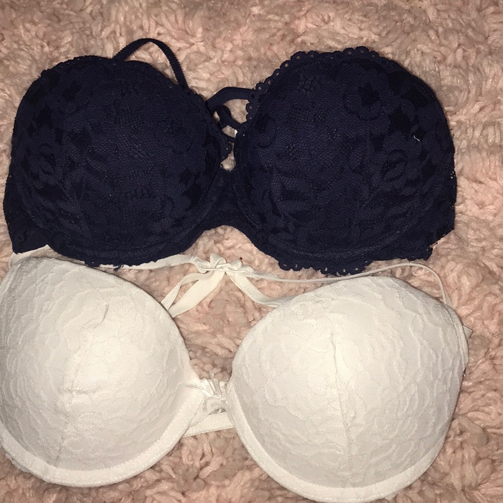 Victoria Secret bra size 32 c and 34 b