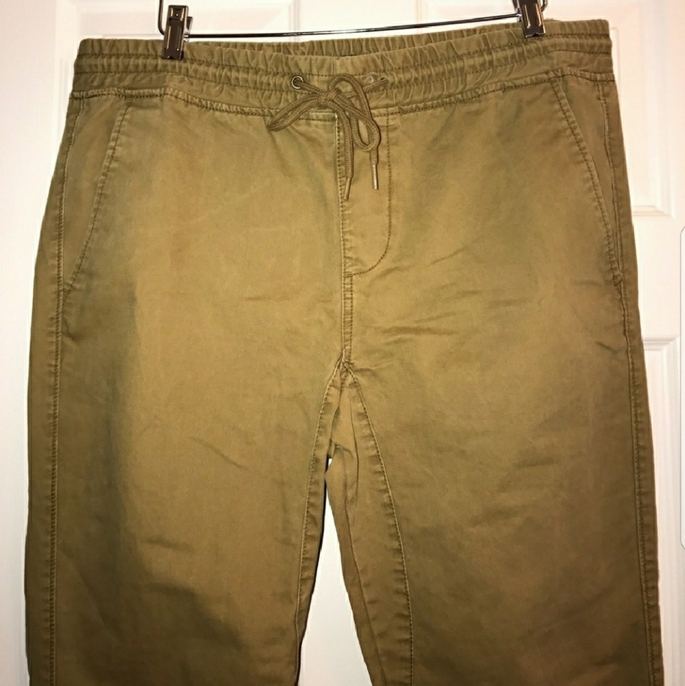 👉LOWER PRICE Aeropostale khaki joggers