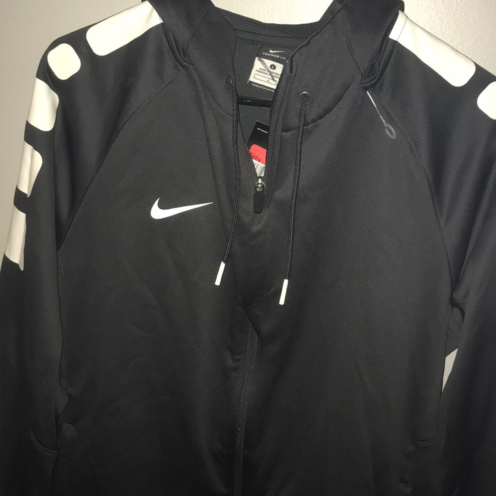 NWT NIKE THERMA-FIT Grey Jacket- Large