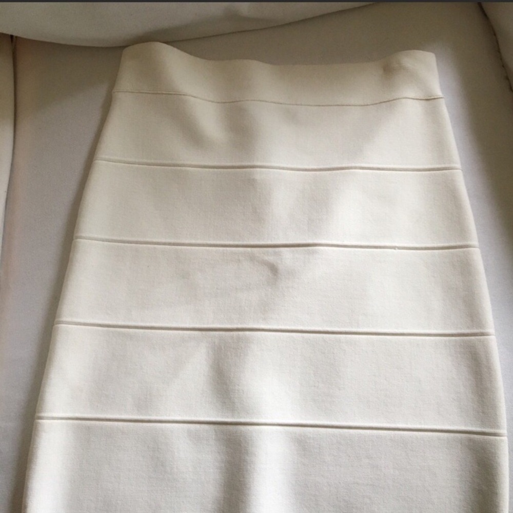 BCBG Bandage Skirt  size large