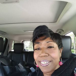 Meet your Posher, Charlesetta