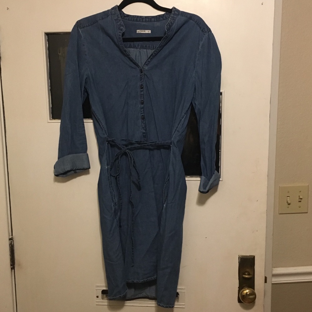 Gap Denim long sleeve dress