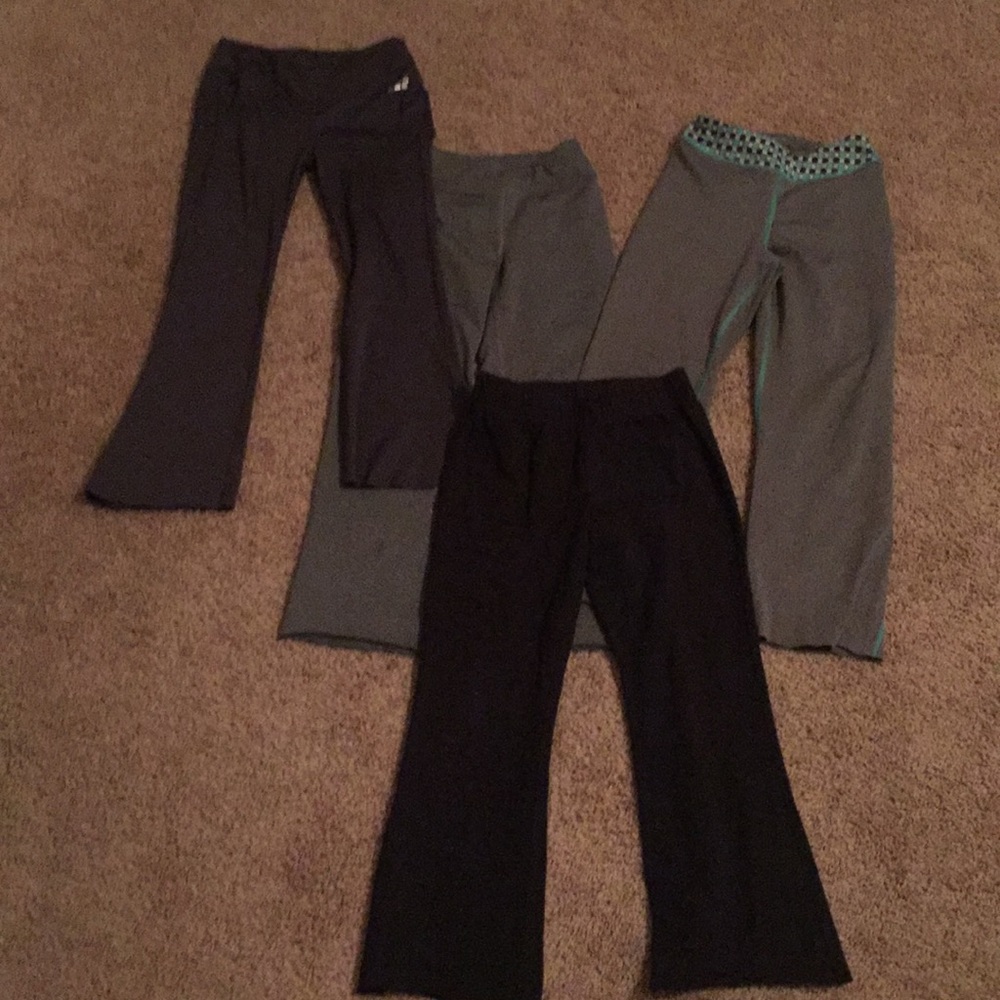 4 LANDS END ACTIVE YOGA PANTS 6/7