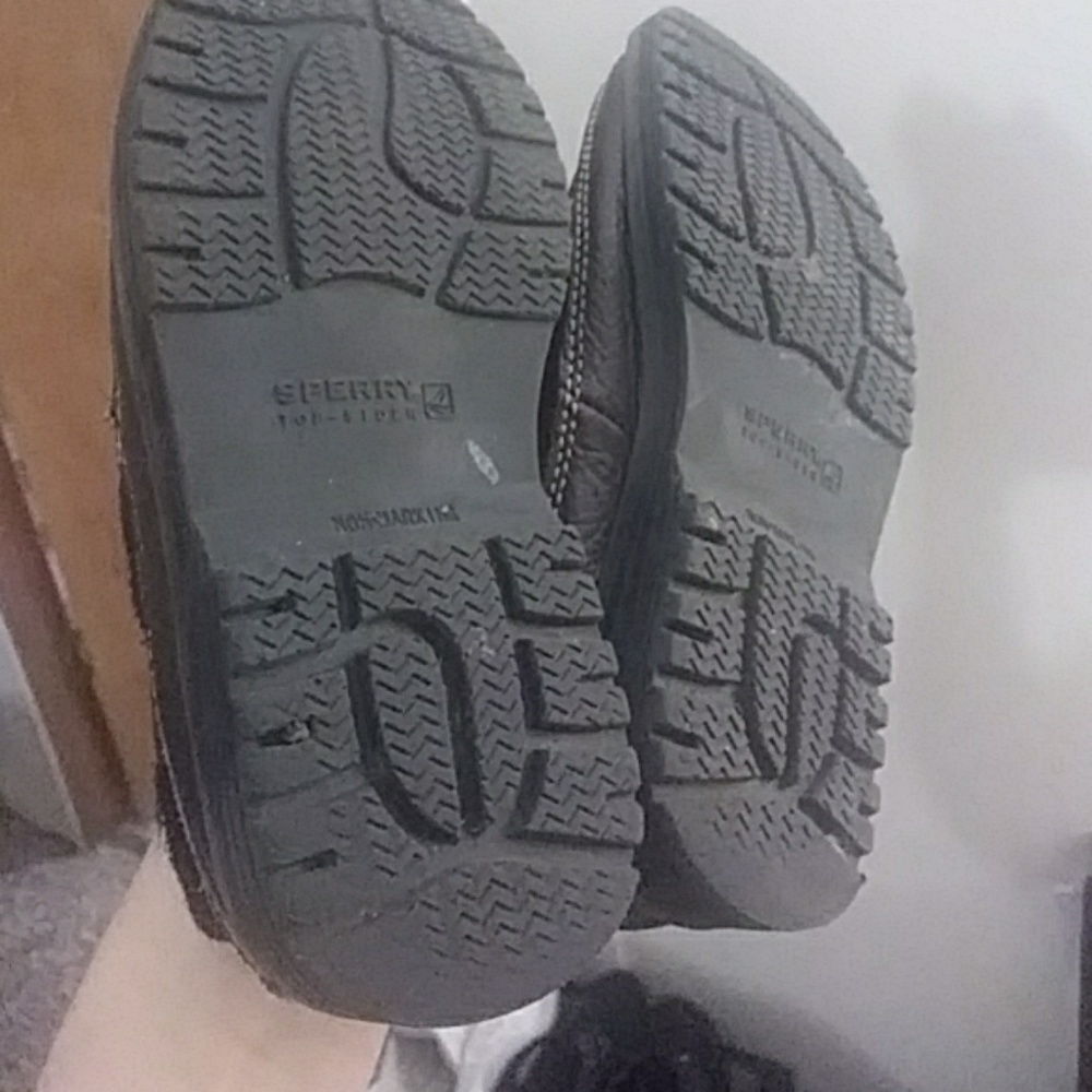 Shoes - Picture 5 of 5