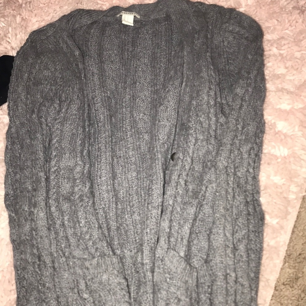 Forever 21 sweater