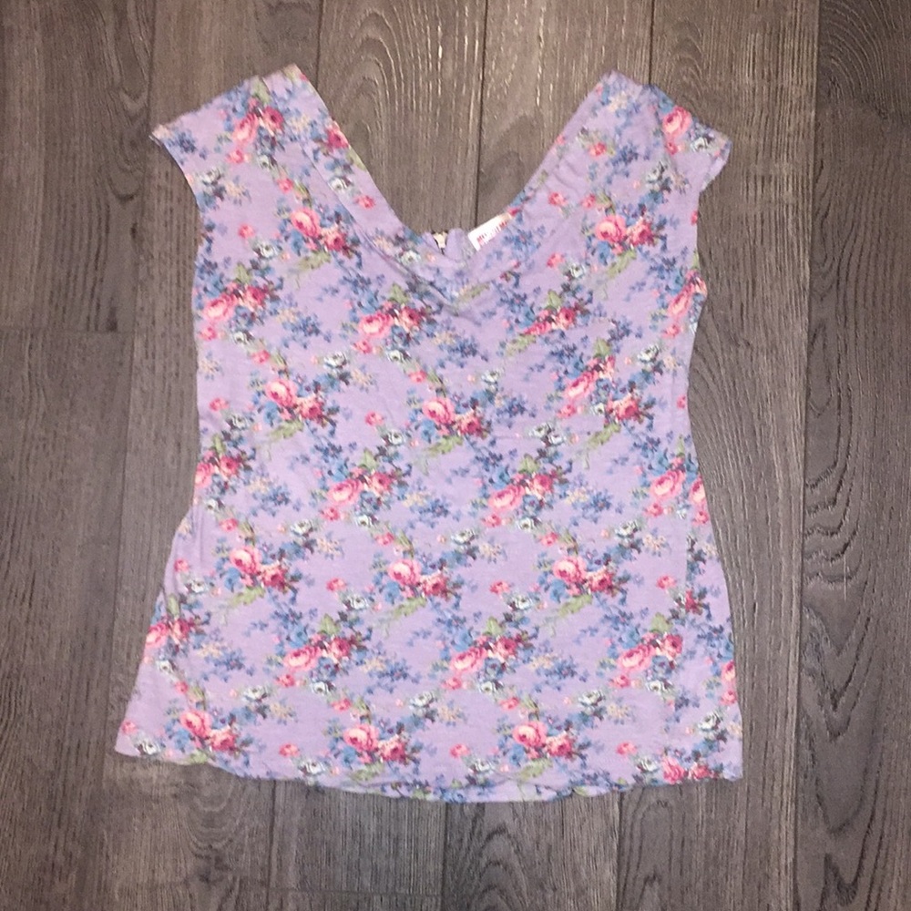 Floral Pocket Tee with Zipper Back