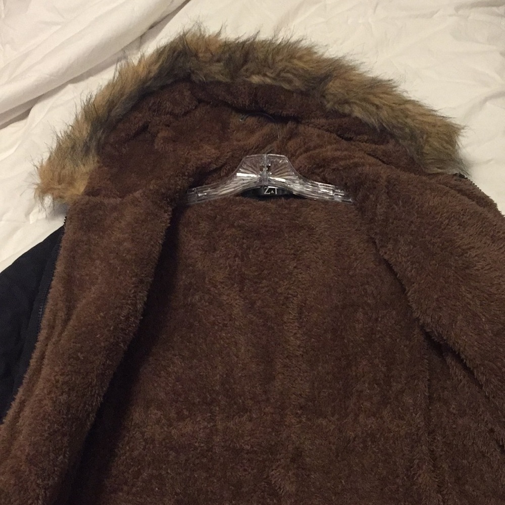 Winter coat - Picture 3 of 7