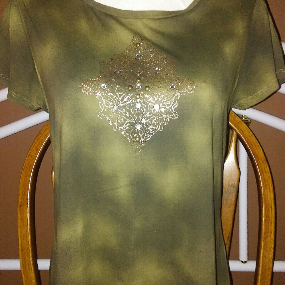 Casual Airbrushed Rhinestone Tee.