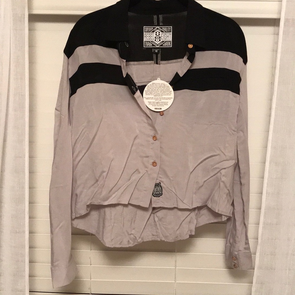 NWT Rebel 8 long sleeve button down!