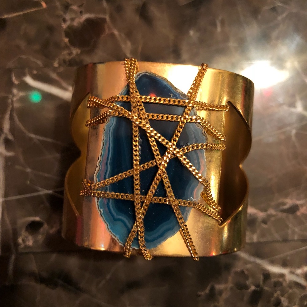 A.V. MAX **real stone** cuff
