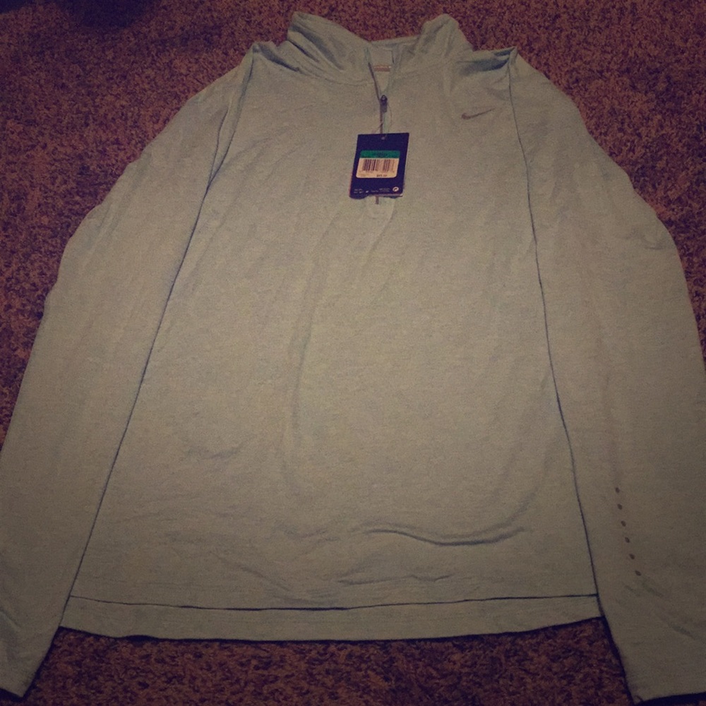 Dri-Fit, Stay warm Women's Nike Hoodie
