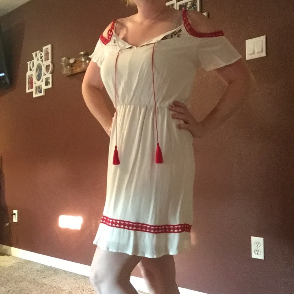 Size med red white and blue dress