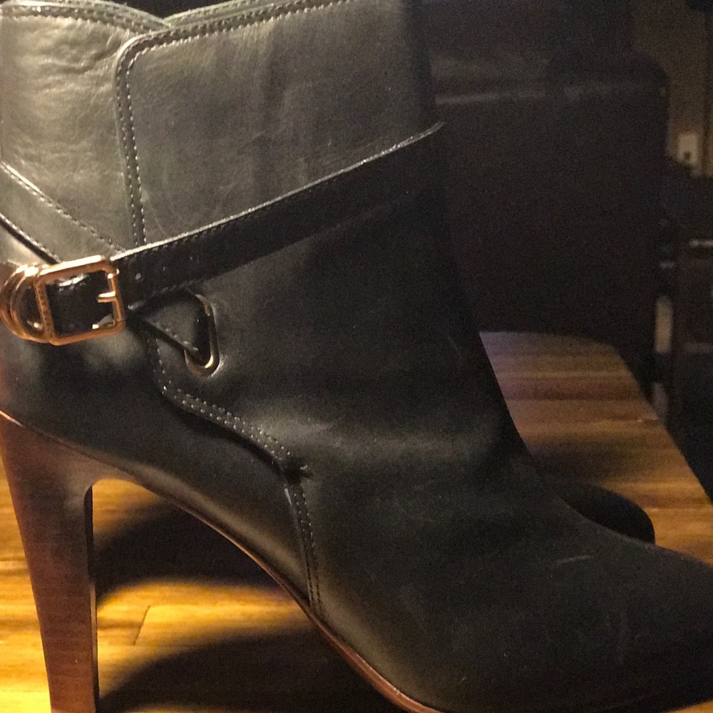 Tory Burch Boots Size 10.5