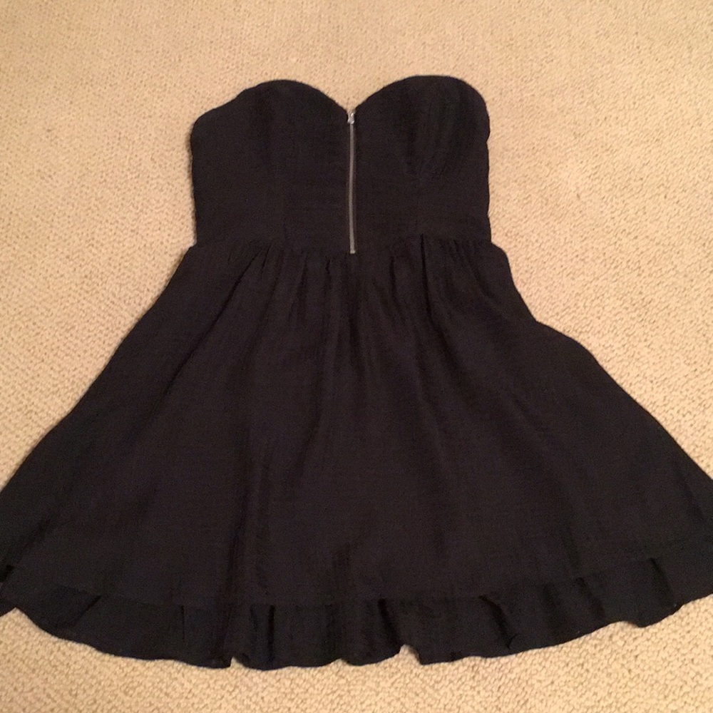 Guess strapless dress size 2 NEVER WORN cocktail~