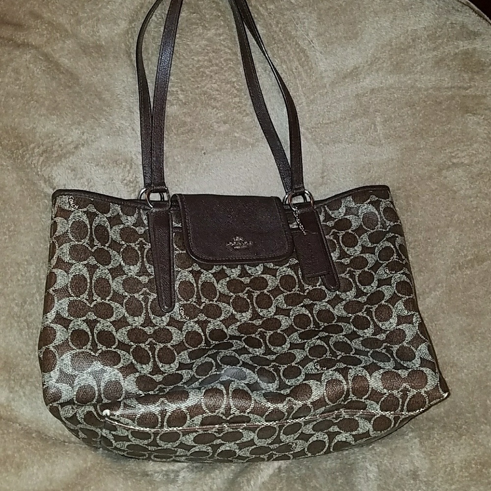 Coach handbag