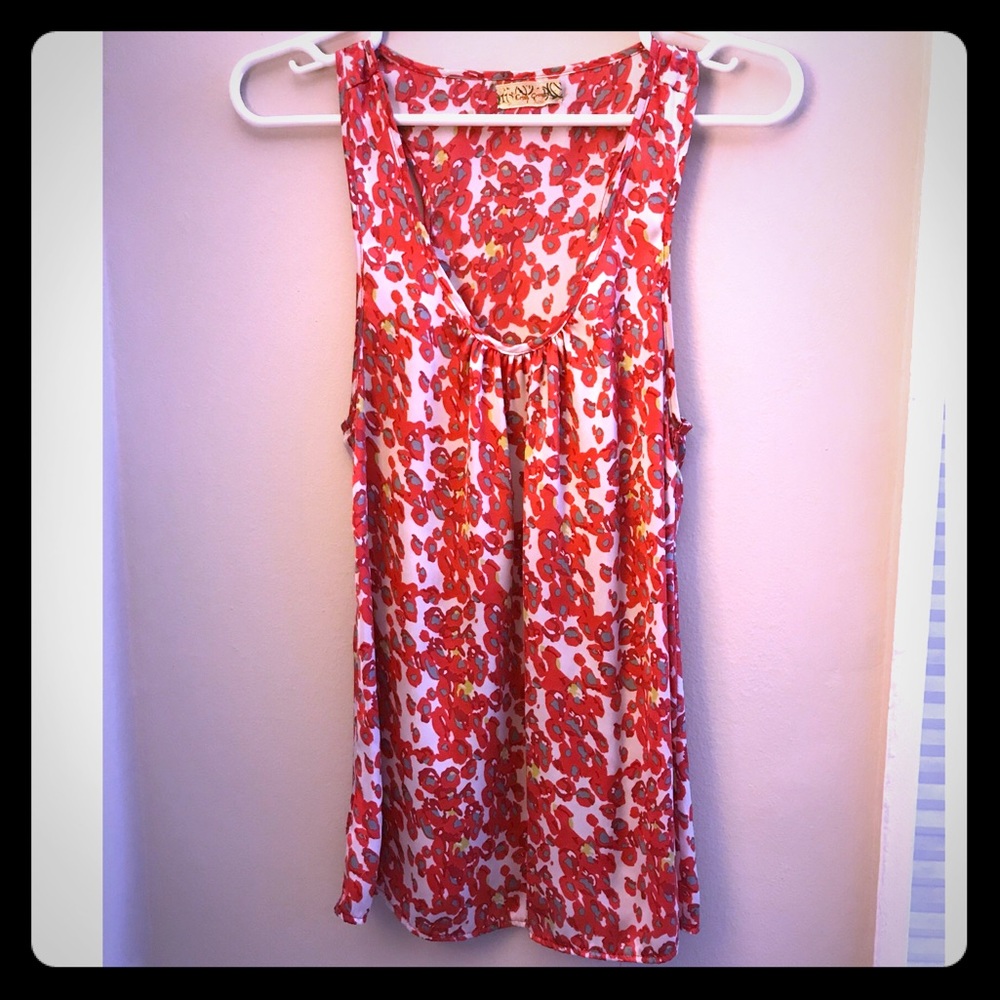 Francesca’s collection. Pink floral blouse. Size s