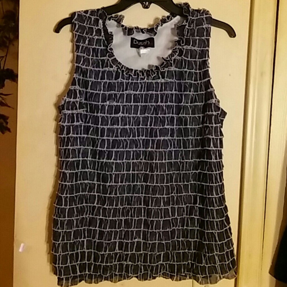 Sz LG top by Dusak designs