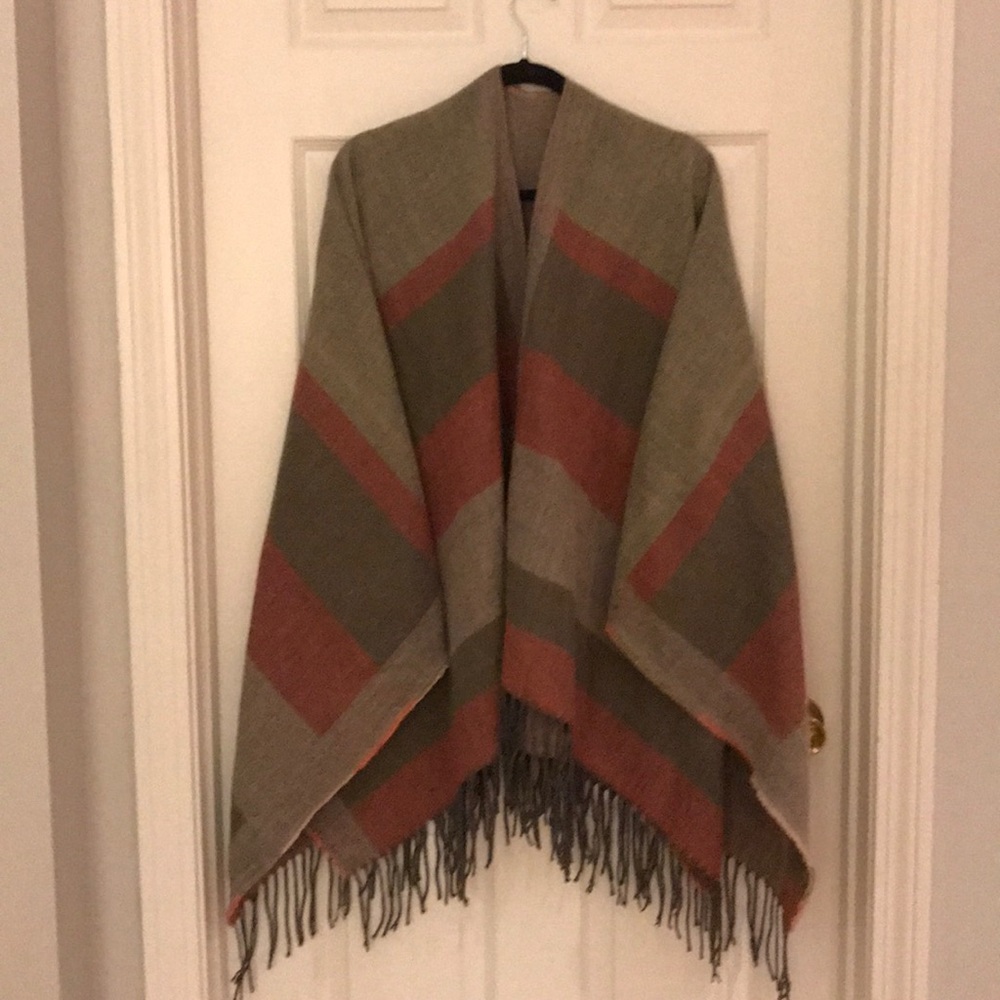 Tan and maroon poncho