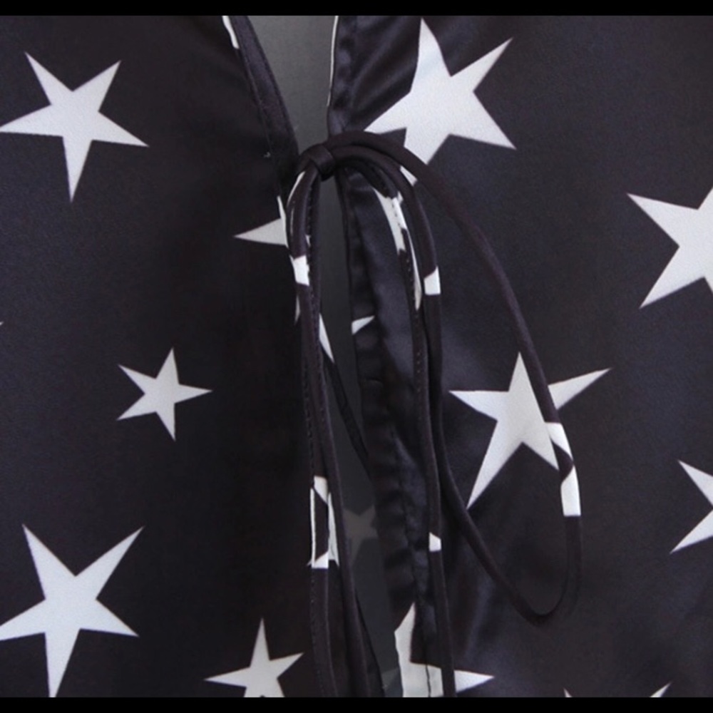 * LAST ONE * open front star top - Picture 5 of 5