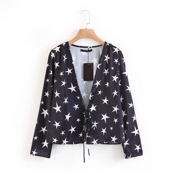 * LAST ONE * open front star top - Picture 2 of 5