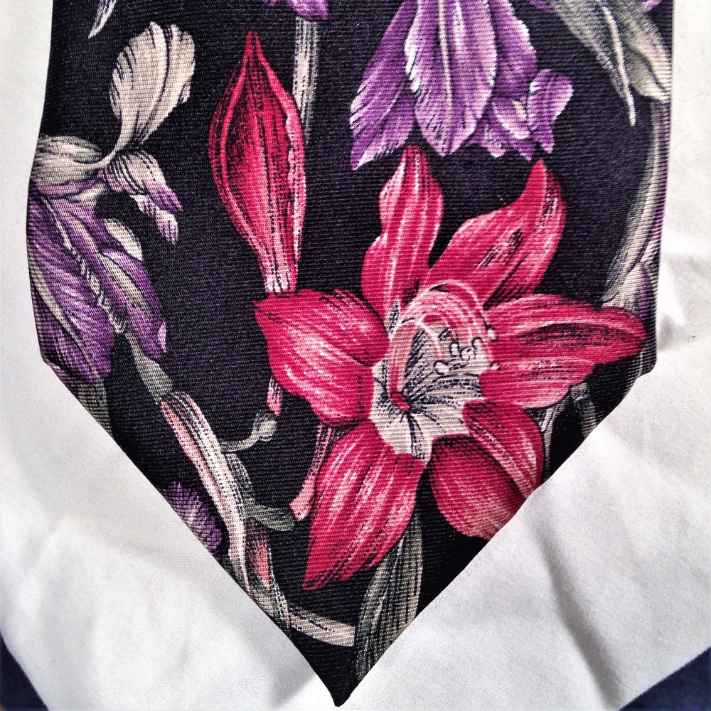 Claybrooke 100% Silk Floral Necktie