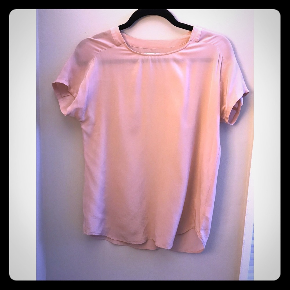 Madewell silk short sleeve blouse. Size s