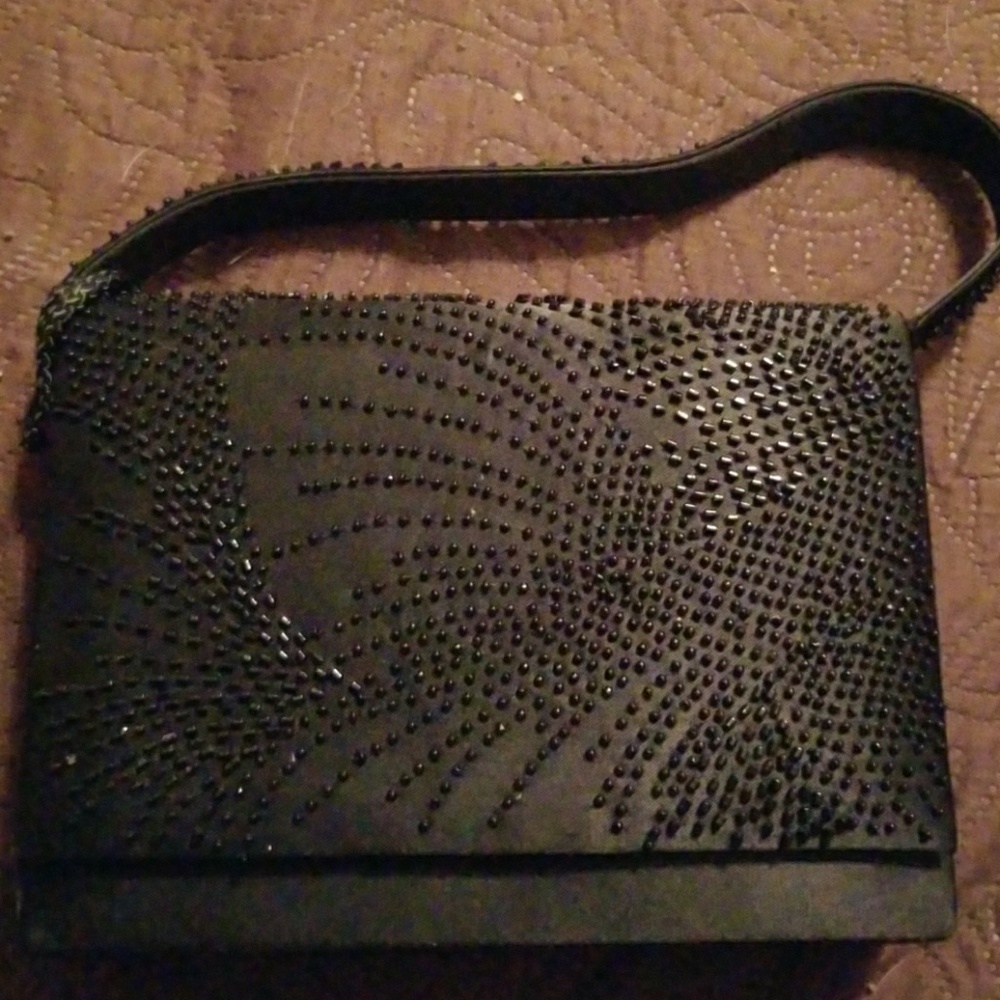 Embedded black purse