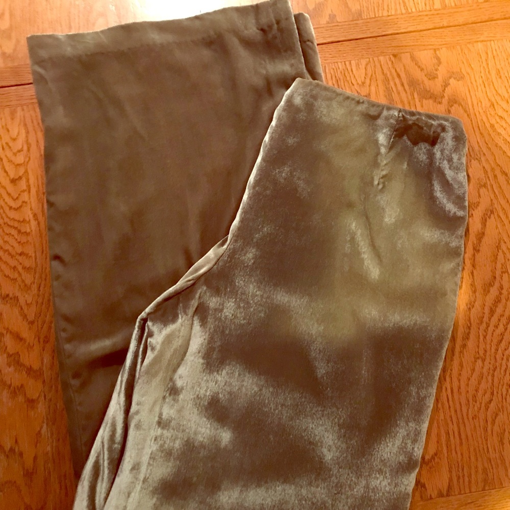 NWT Velvet Pants St. John Sport