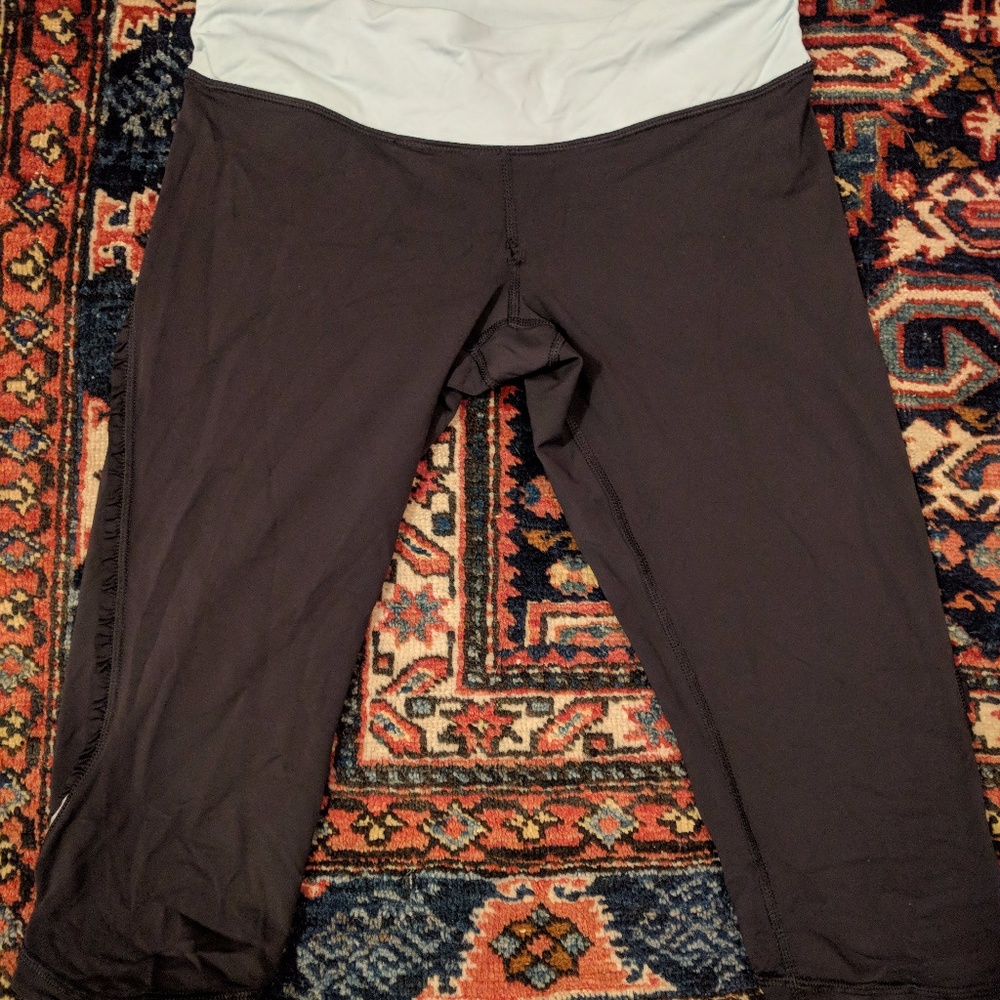 Lululemon knee length leggings