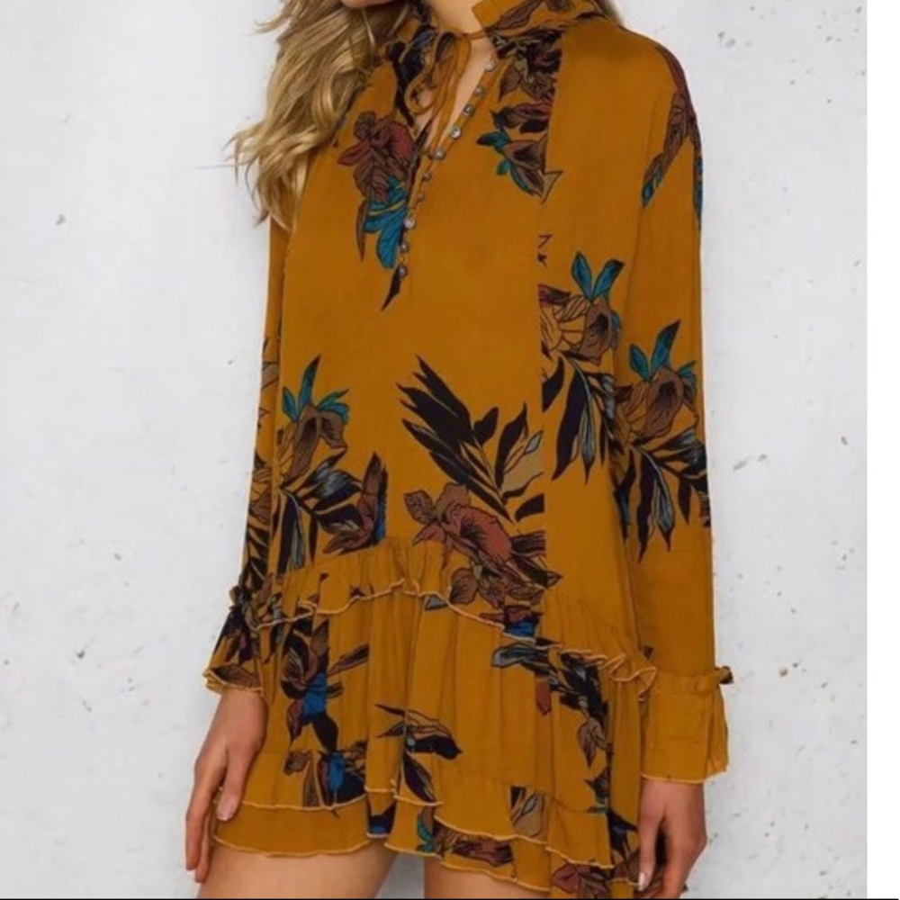 ⭐️A-Lined Ruffled Dress 🌟 - Picture 5 of 8