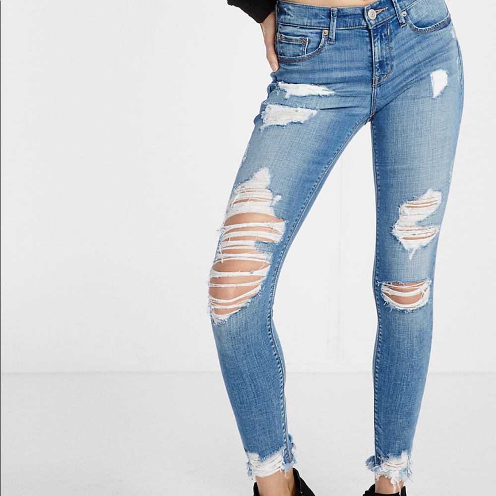 Express distressed jeans